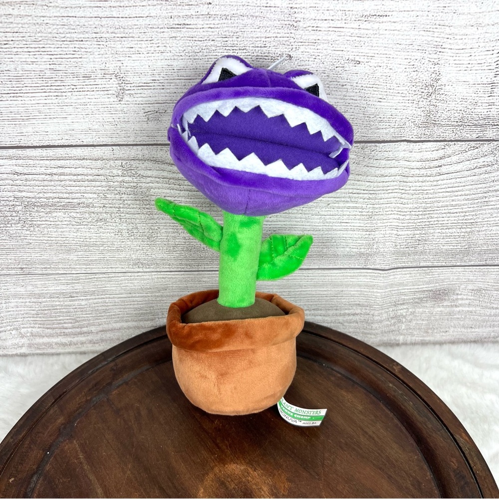 Monuva - Plant Monsters Plush Defender PVZ Zombies Chomper Toy